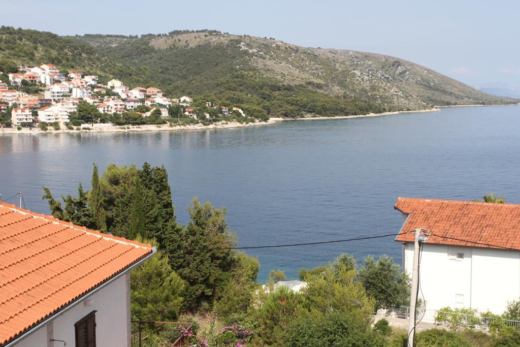 Apartments Sanader Okrug Gornji Exterior photo